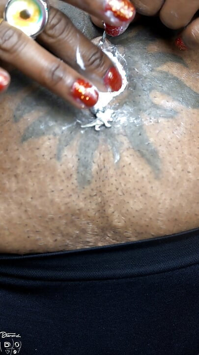 Deep Ass Chocolate Navel