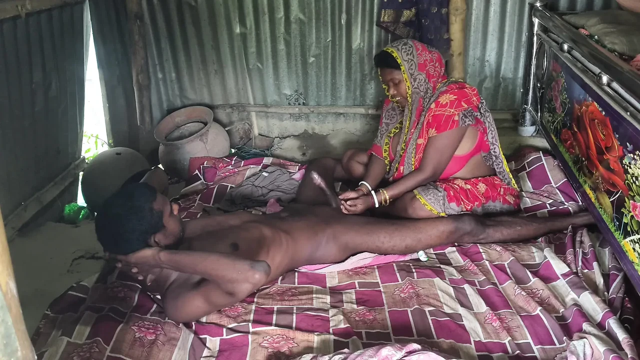 Hot Housewife Ne Aaj Gand Marne Diya Hardcore Sex Big Ass