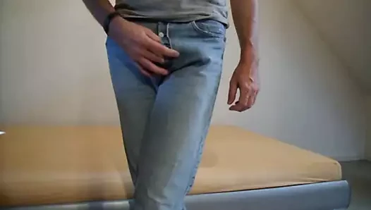jeans bulge