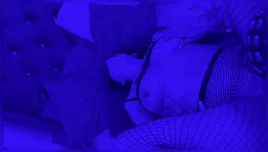 Fetish Lesbian Strangers Very Hot, with a Very Ass