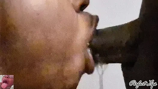 Yumuşak dudaklar yarak emiyor