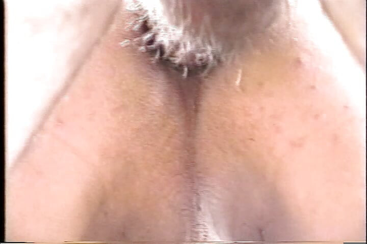 Mature Trans Babe Stretched Wide in Outdoor Hardcore Pounding