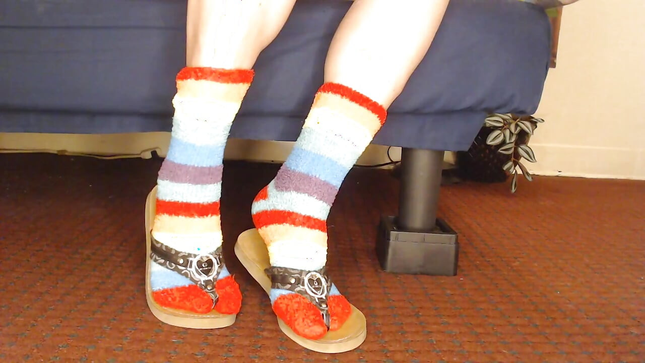 Fuzzy Rainbow Socks Guess Leather Flip Flops