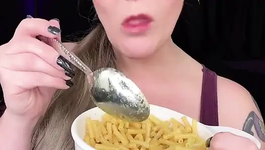 Late Night Foodie Fetish Friday