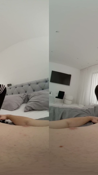 Seks igra sa nezajažljivom devojkom - Virtual Real Porn | Clip 1