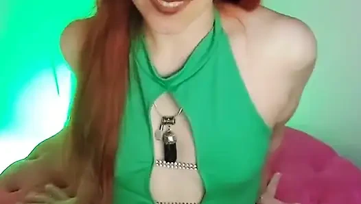 Güzel ve tatlı gelin için ayak tapınması!! JOI Feet