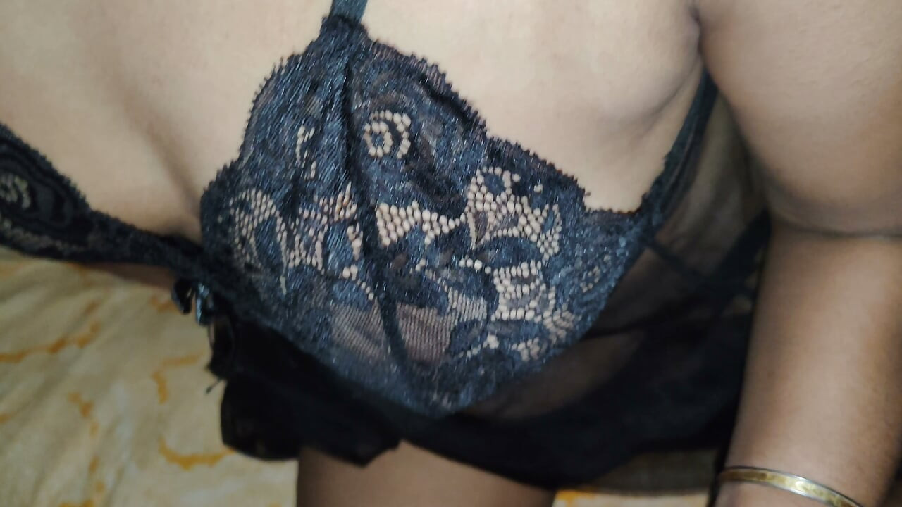Bhabi Desi Quente e Romântica xxx fodendo