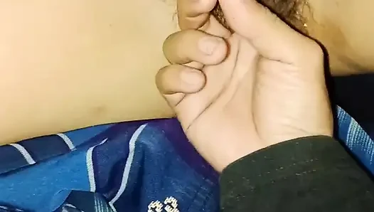 Pulen!! Uzun zamandır dul bir aygır anne