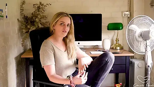 Интервью: Трах В Бассейнах С Участием Чарли Форд