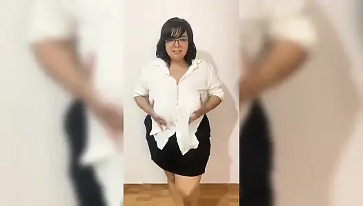 Осеменение этой киски персонализировано