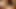 Brunette Solo auf dem Esstisch