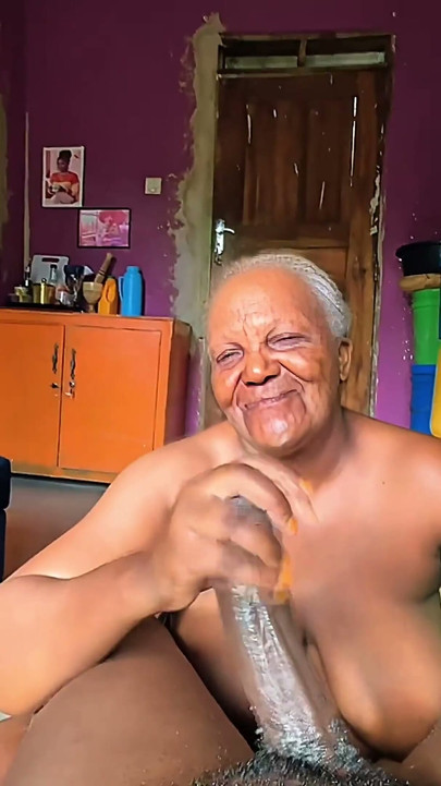 Big Beautiful Busty Granny Wanted to Taste My Cum