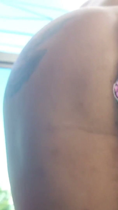 I invited my friend to make a message with my husband and she agreed that he liked her pussy so much and enjoyed it really well | Clip 1