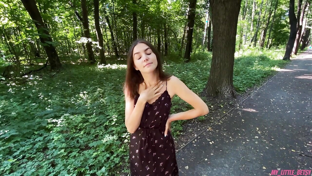 Walk In The Woods With Lush Ended With Cuming On Her Face And Hair