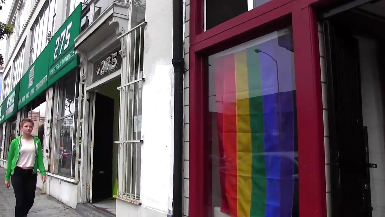 Dirty lesbian hits on her young colleague in a fast food diner