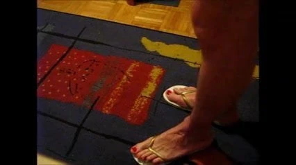 feet EU45 US10.5