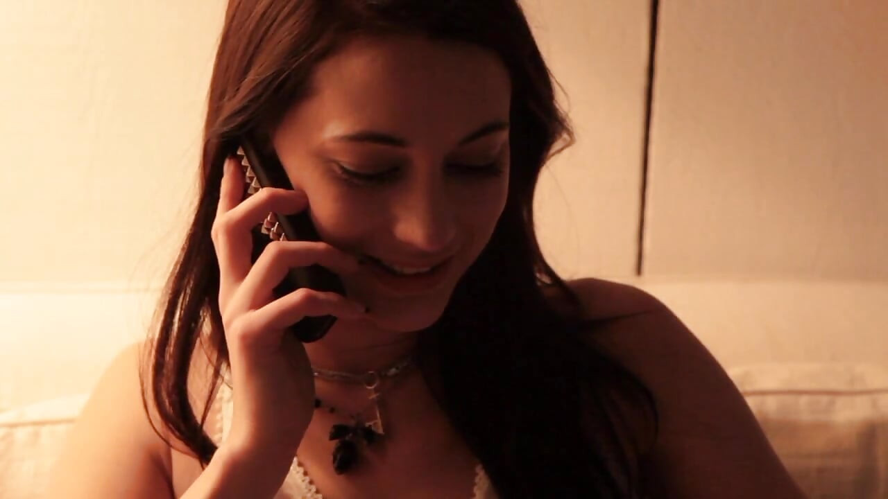 El fantástico coño mojado de mi novia ...