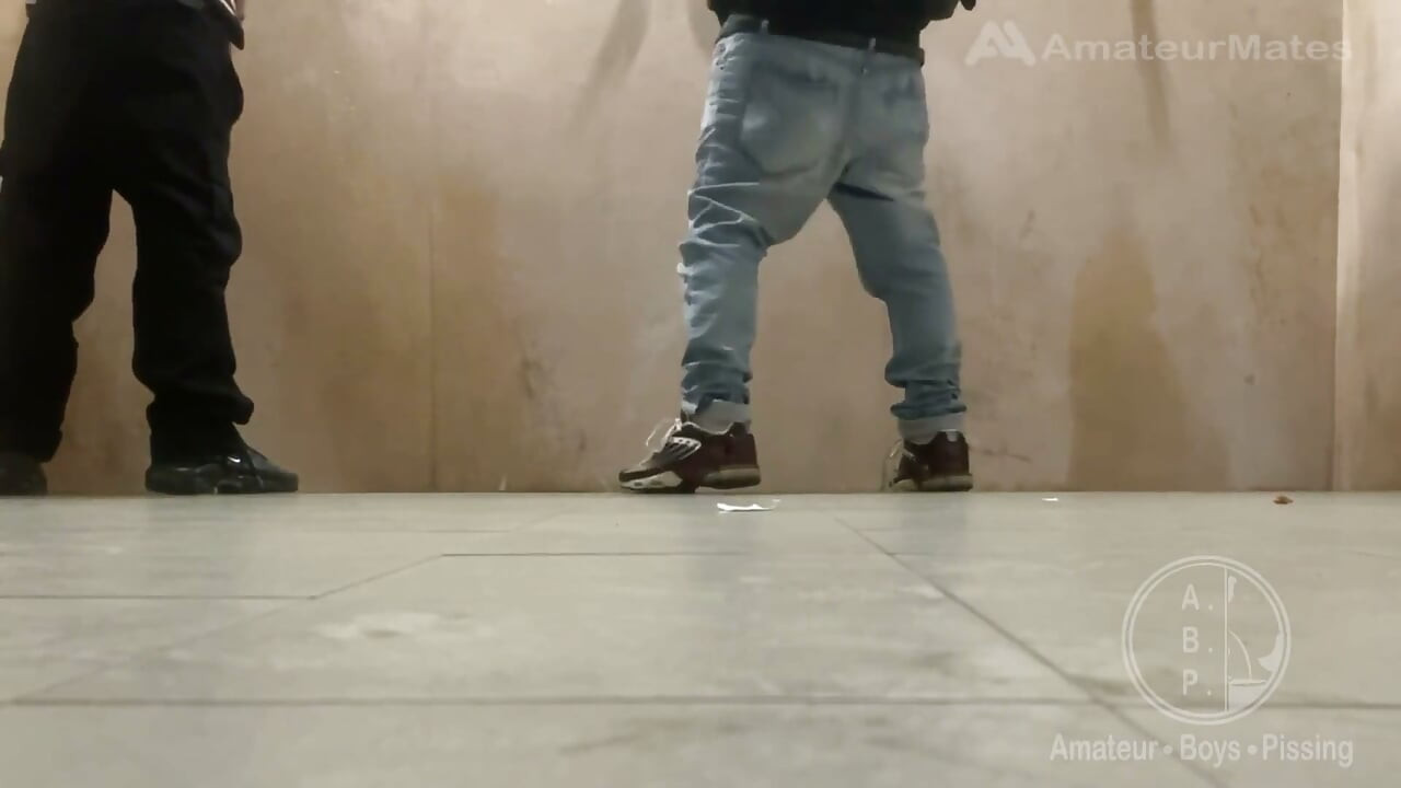Peeking, Peeing, Flashing, Teasing at Public Urinal