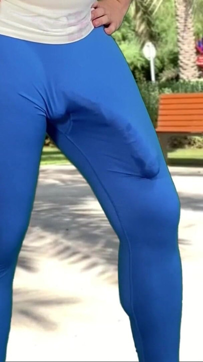 「Risky cum in park」の忘れられない瞬間
