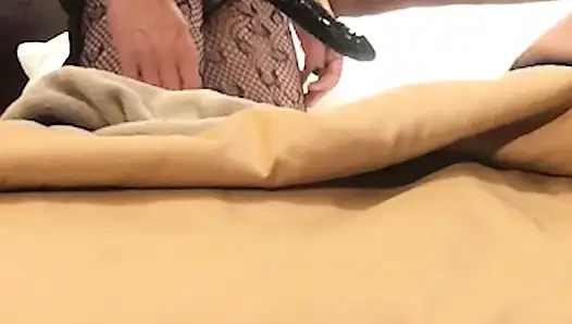 Sahibe pixie takma yarakla kadın kılıklı bailey wilde'i sikiyor - derleme 11