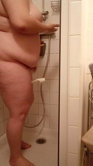 Douche bbw sexy