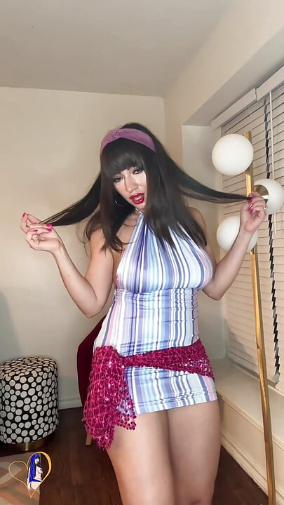 Amira Ali: I want to take on Jozi Jozi Al-Khol Ma'ak-Dance, Dala and Sharmata - Sweet and Mean Words that Irritate Bellydance Striptease and dirty talk