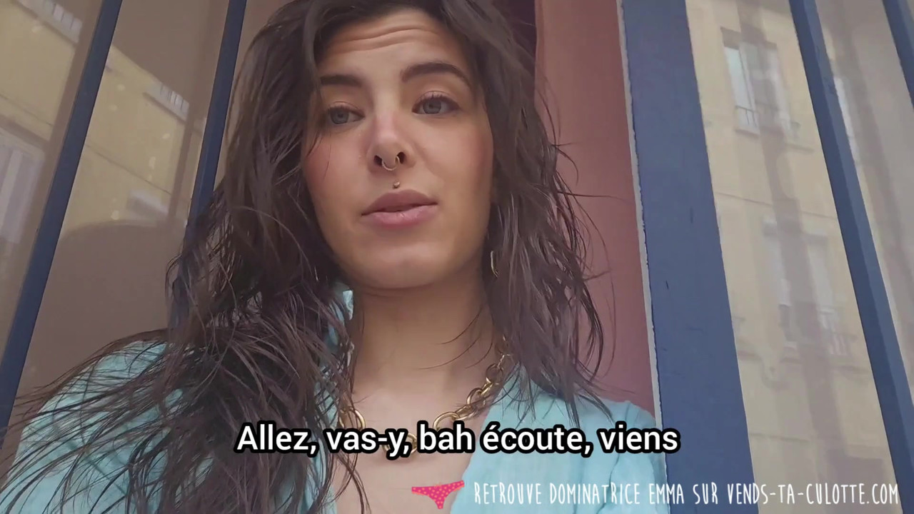 Vends-ta-culottes - 你遇到了你的新邻居，他是一个想要被干的大淫娃