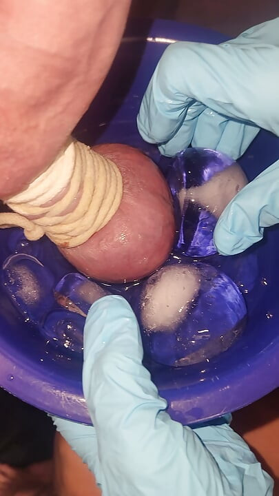 Une bonne fille fait des œufs durs