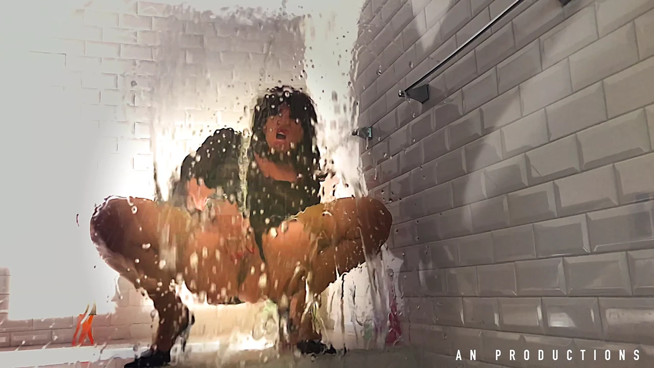 Amanda Moreno Squirting Whore