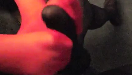 Pantyhose footjob