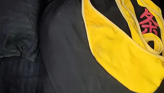 Big aunt and squirted after pregnancy