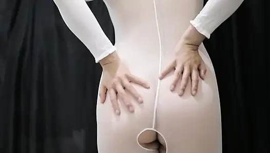 Çok seksi çoraplı Hintli kız, hizmetçi tarafından sikiliyor, tombul göt