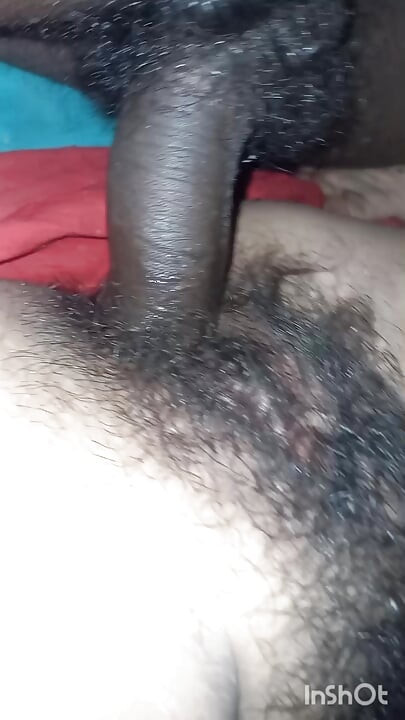 A beautiful girl having sex for the first time on my alone room