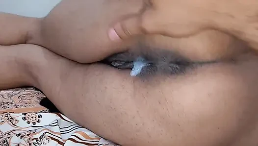 Gadis punjabi india dengan pantat super hot lagi asik ngentot