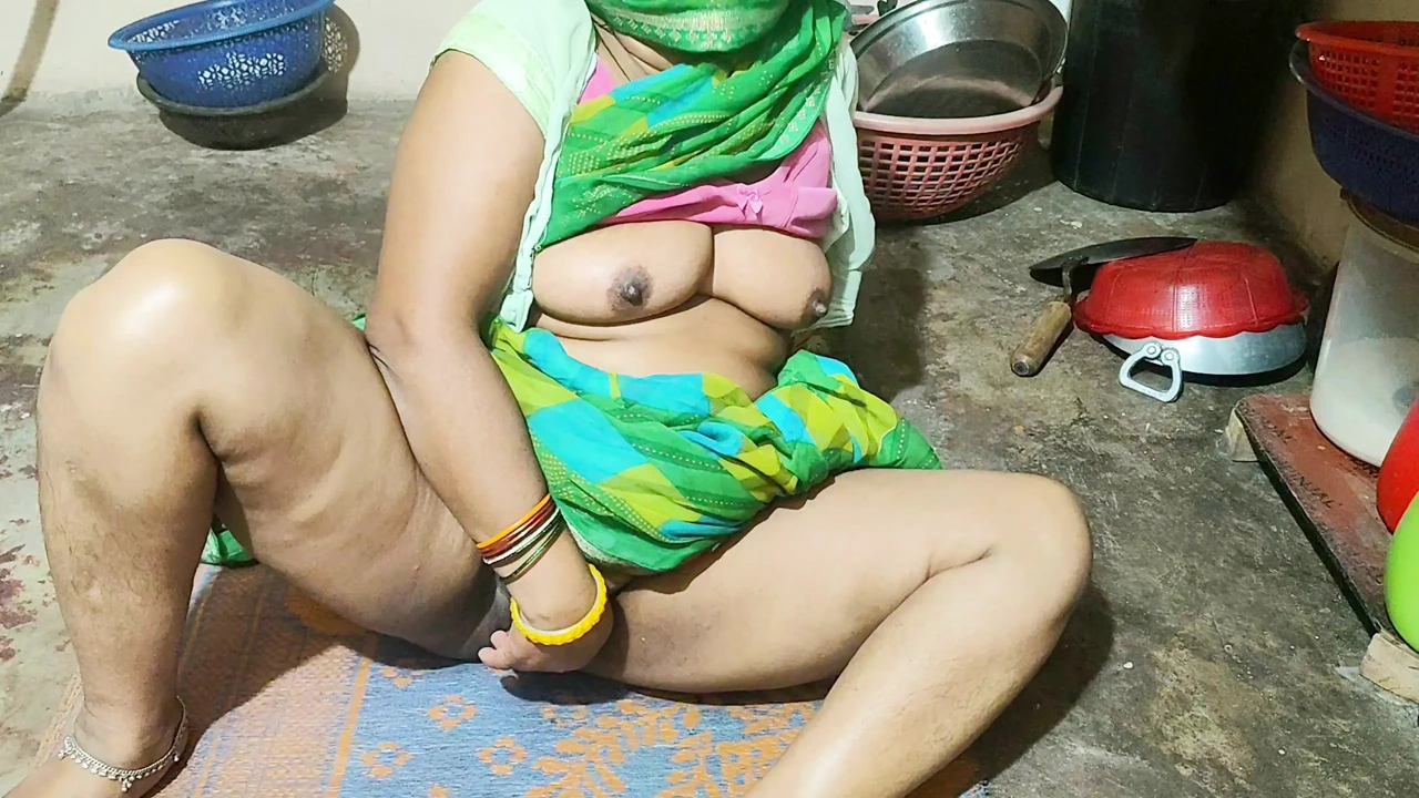 Stepmom Seduction Unfolds in Passionate 9-Minute Encounter