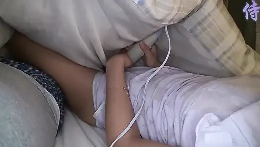 Horny Asian sluts 075