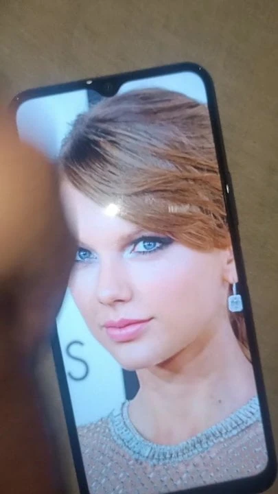 cum tribute to American Mistressfucking whore Taylor swift