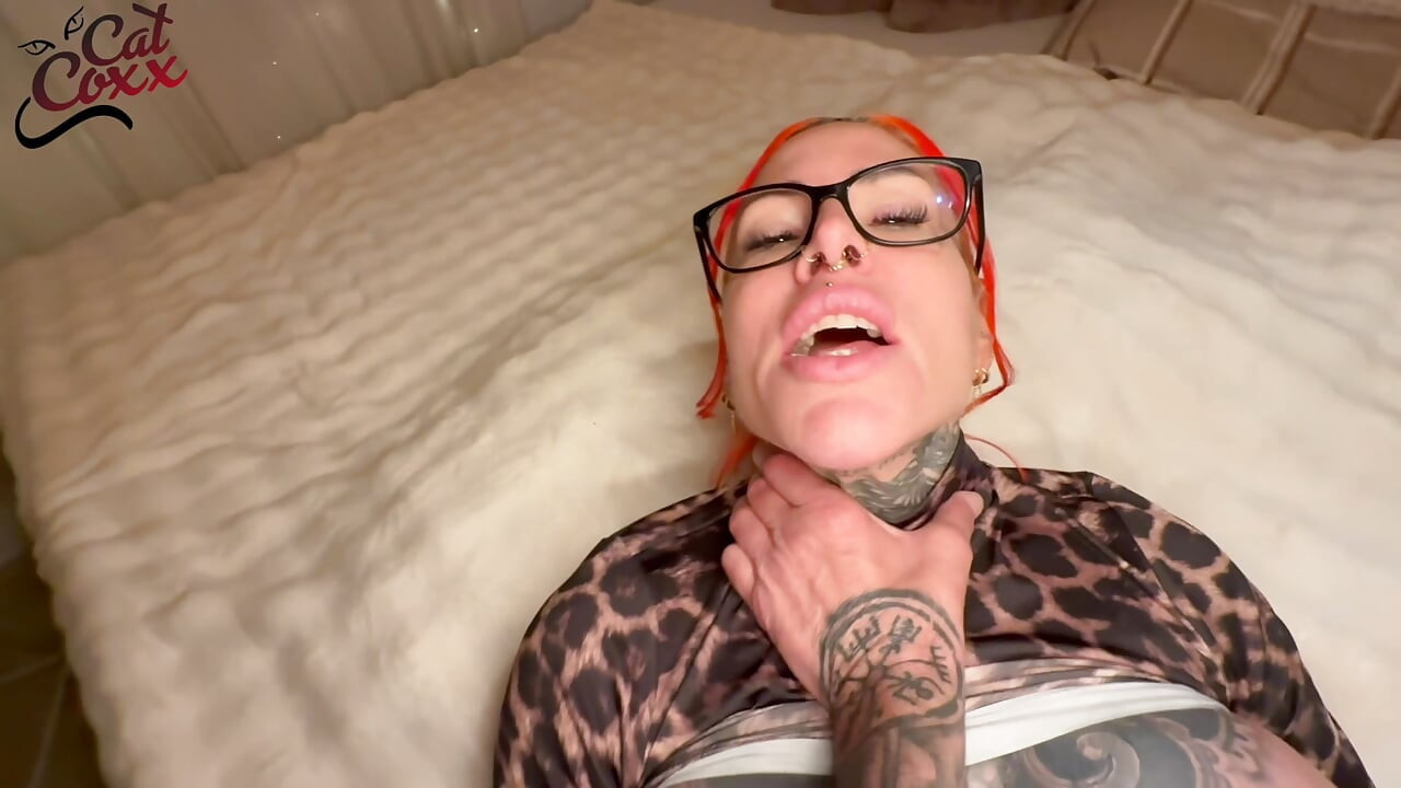 ¡AO en todos los milfholes! Jungficker cumple
