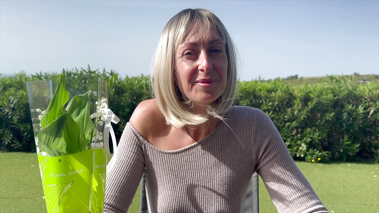Lena, 40-letnia mamuśka z Tours!