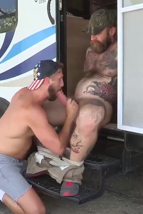 TRAILERTRASHBOYS - Stepdaddy Jack Dixon raw breeds Wesley Woods
