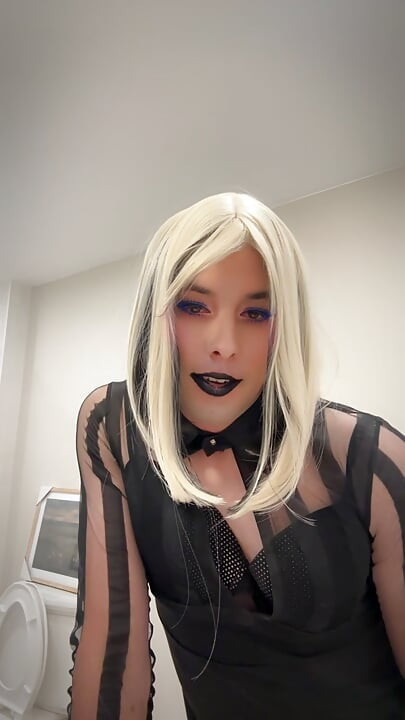 Pembicaraan kotor femboy vaping