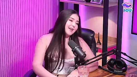Cute BBW and Her Girlfriends in a Whoredom Dirty Talk