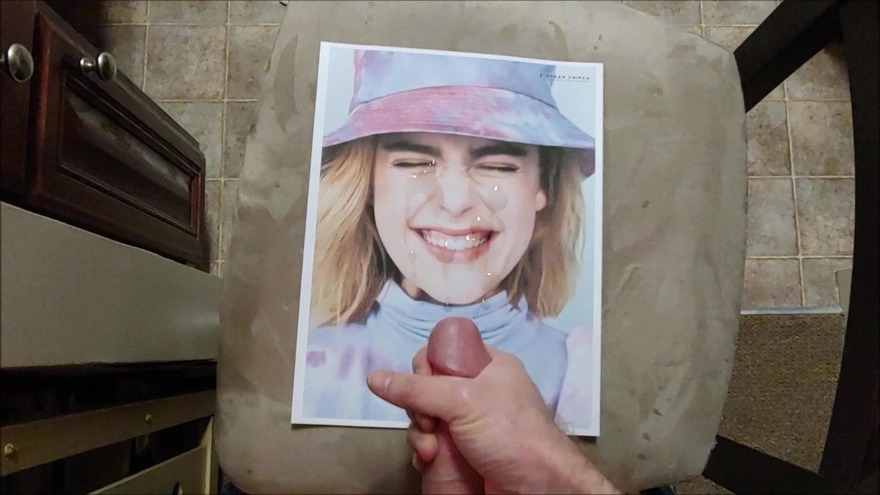 Kiernan shipka boşalmak haraç 020