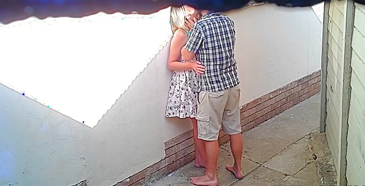 Camera Caught Couple Fucking Outside Public Restaurant