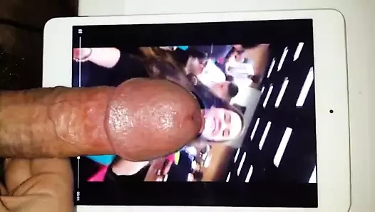 Deepthroat Girl Jerk off