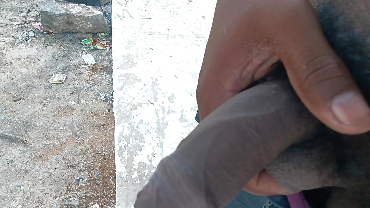 Mastrubation flash in public place riskyyboy exibition