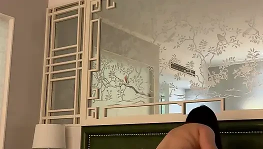 Lulu Wild - the Job Fucked Lulu on the Hotel Window for Everyone to See Her Body