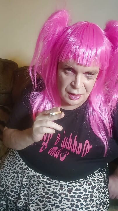 Part 1 - BBW TV discusses her favourite fantasy when meeting a dominant TV