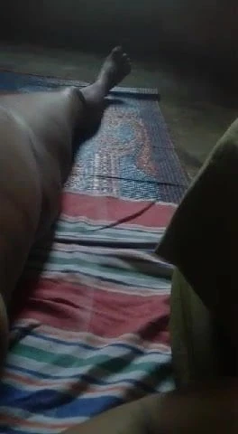 Srilankan Tamil aunty