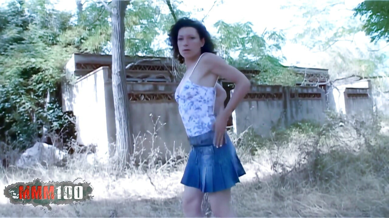 ستيفي: جميلة ستيفي تعري